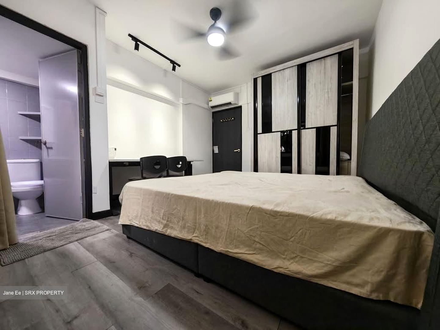 Pine Grove (D21), Condominium #606237011